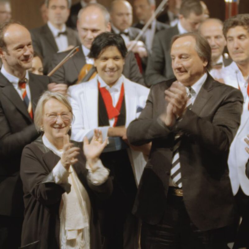 2016 - Winner concert of the Int. Cometition. V.Cambissa, R. Boudharam and Guy Borderieux applauding the winner (just behind)